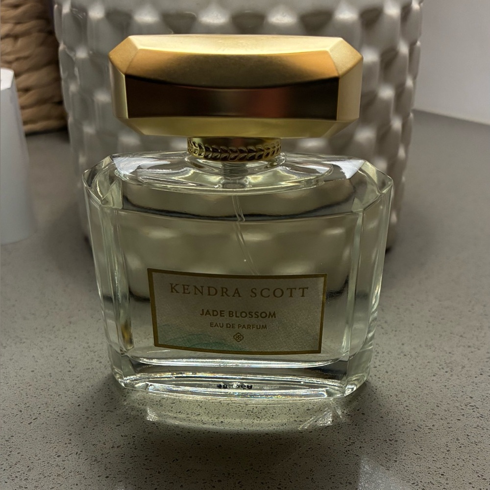 Kendra Scott Jade Blossom Perfume NEW IN BOX